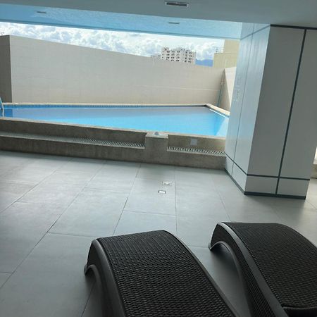 Modern & Comfy Studio - Steps From Ayala Mall, Cebu City Exterior foto