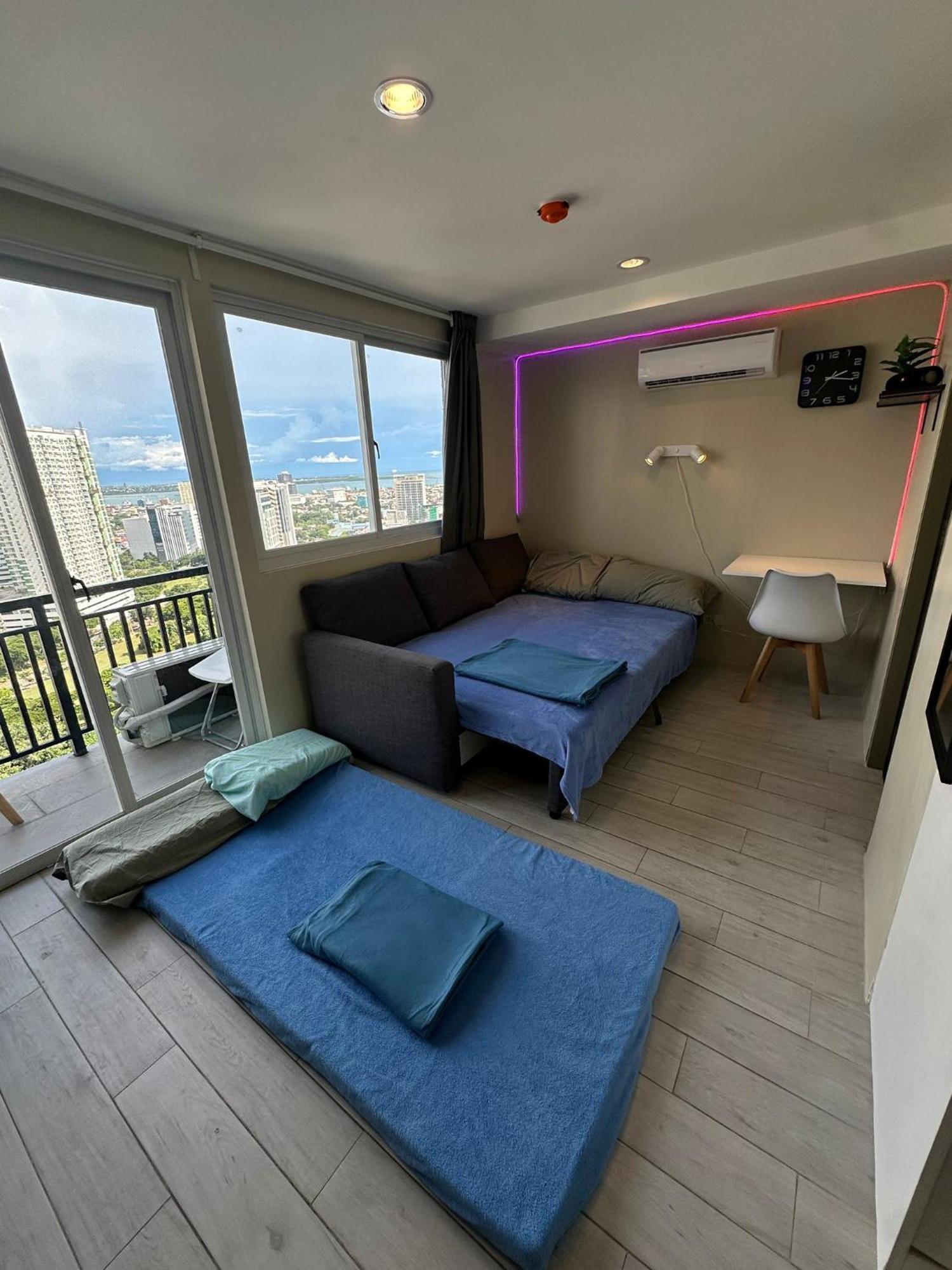 Modern & Comfy Studio - Steps From Ayala Mall, Cebu City Exterior foto